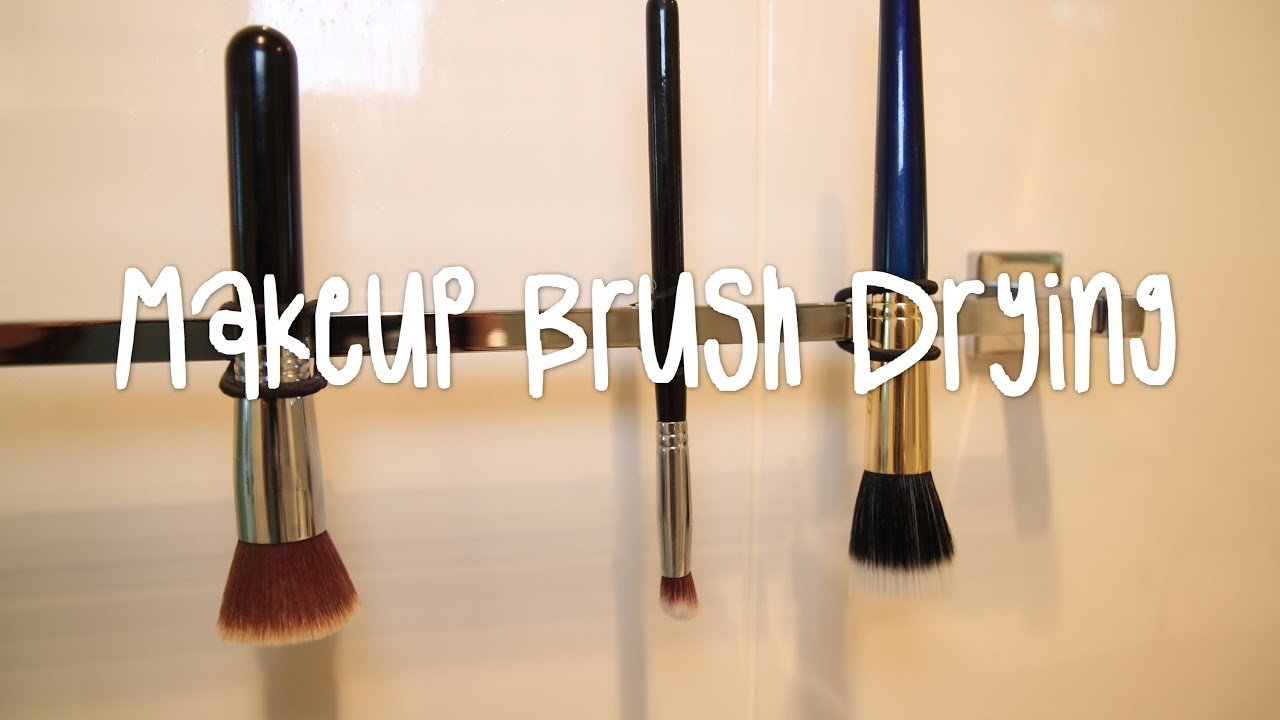 Best Way to Dry Makeup Brushes